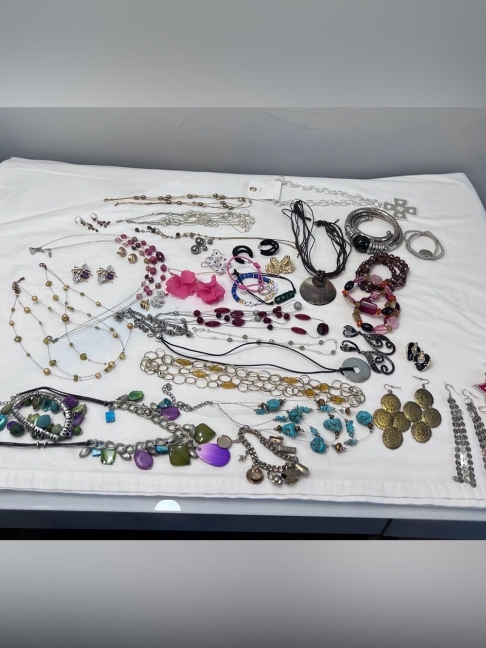 Jewelry. Everything in both pictures included.